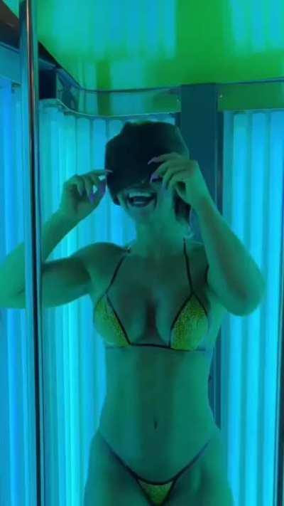 She is funny and 🔥🔥🔥🔥🔥