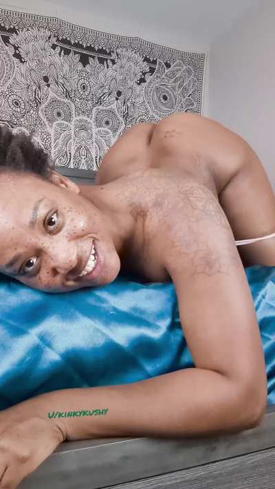 Ass so fat, you can see it from the front.