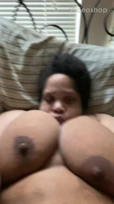 I wonder if u could breed tiddies!! :-0