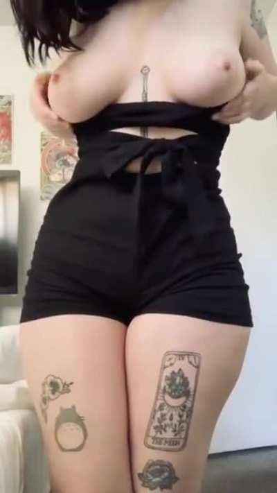 They pop out so easily 🖤