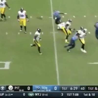 If Mahomes made this throw, every NFL Reporter would spontaneously combust, but yeah, Ben is washed.