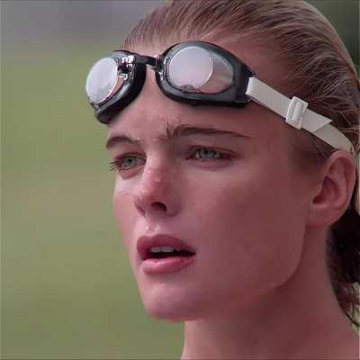 Erika Eleniak, Baywatch bimbo at its finest