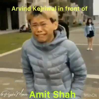 Kejriwal in Front Of Amit Shah. Hilarious 🤣🤣🤣