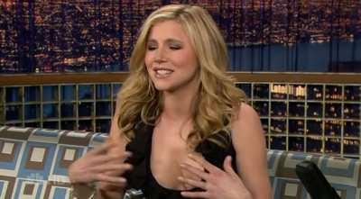 Sarah chalke