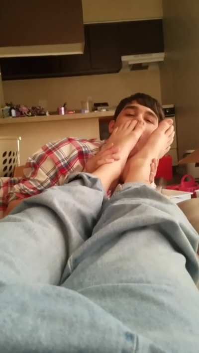 Simp Humiliated by Gorgeous Tgirl and her Feet