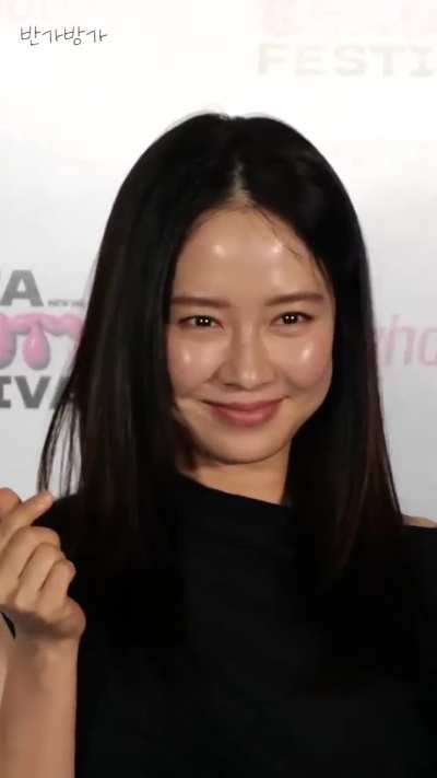 송지효 looks so good~