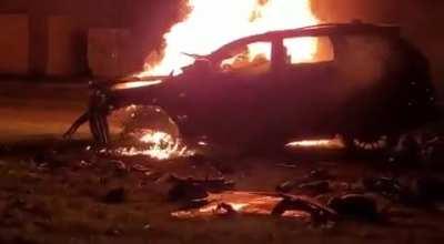 horrific accident, man burning to death in his car and nobody could help..🙏