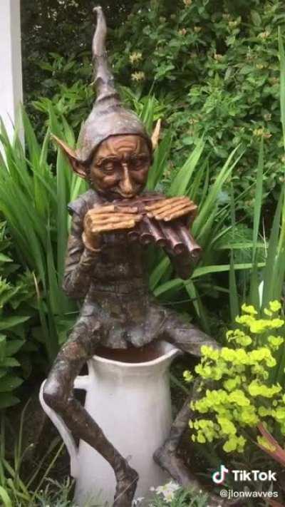 I fucking hate how funny this is