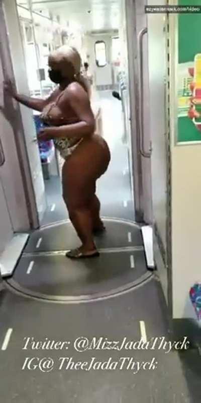 Girlfriends should be this fun