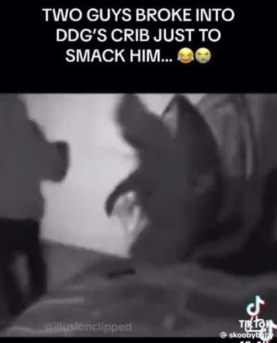 niggas broke into his crib just to slap him bro😭😭
