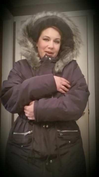 Mal's Cozy Parka Video