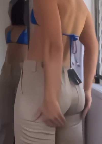 Desi Johnson - Australian Bobsledder 