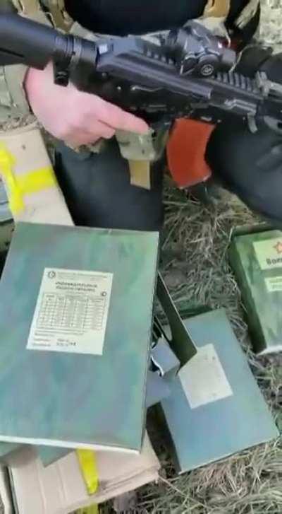 Russian field rations were expired in 2015. The guy in the video says to russian soldiers and their mothers 