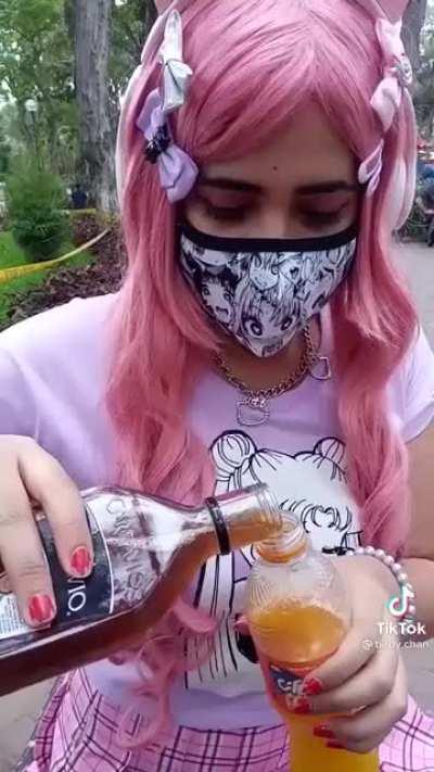 Es por eso que los otakus odian a otros otakus.