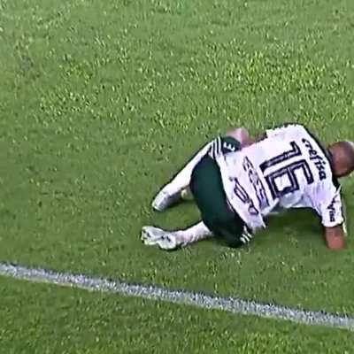 🏆 Hoy juega él y su misión es salvar el fulbo ⚽️🚬