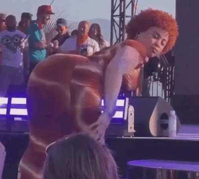 She has a lotta cake