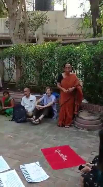 Delhi police abruptly stopped Jean Dreze, Richa Singh, Com. Somnath and students at Delhi University while conducting a program at DU Arts Faculty on the ongoing attack on NREGA by the central government.