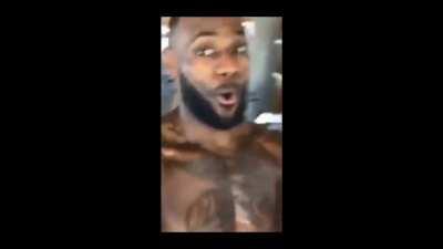 I really think carti would flow on this beat.