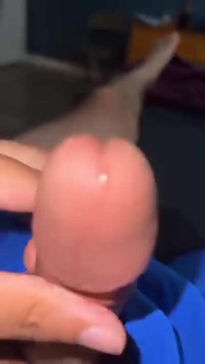 Come lick my sweet precum off me 😩🍭