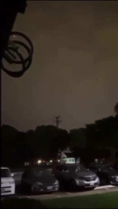 Strange effect in the lightning tonight🤔