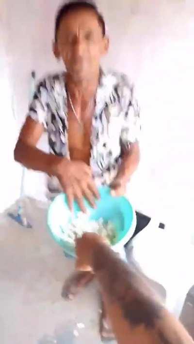 ele nao quer dividir