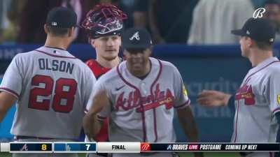 [Highlight] [Highlight] Raisel Iglesias strikes out Enrique Hernandez to record the save, Braves win 8-7.