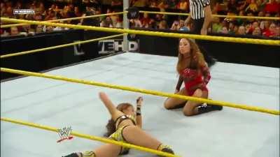 Maxine dominates AJ for an easy win