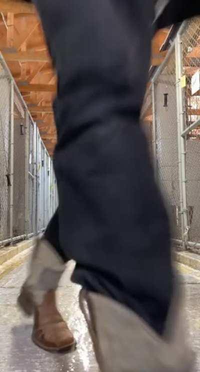 Found out these boots are meant for sliding.