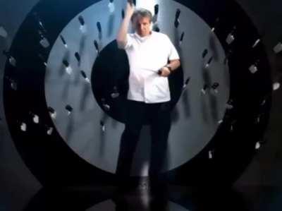 Damn Gordon's knife skills are amazing!