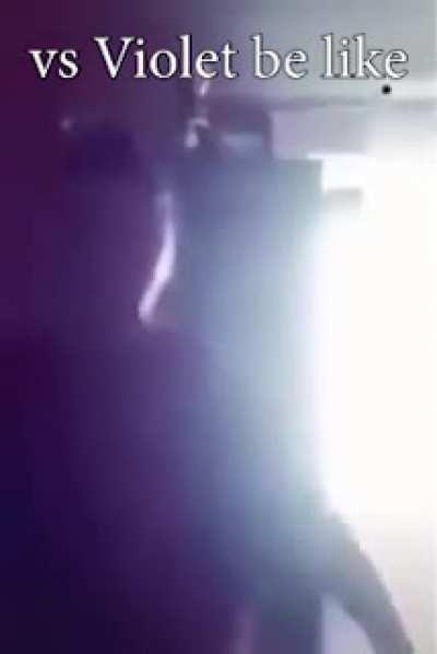 Everytime they draft Violet :') (Loud Warning)