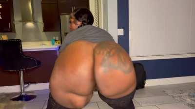 Donkey wiggles of Fye