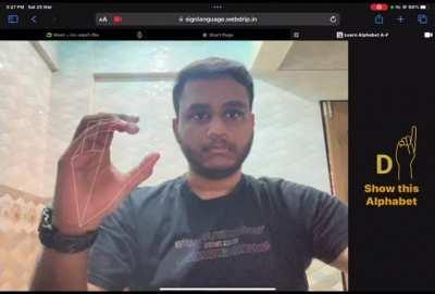 Trained an ML model using TensorFlow.js to classify American Sign Language (ASL) alphabets on browser. We are creating an open-source platform and would love to receive your feedback on our project.