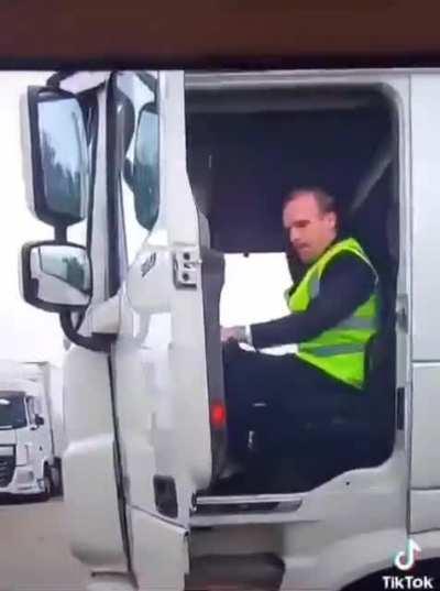 Self inflicted Brexit got rid of lots of EU migrants. This caused a massive shortage in jobs like trucking. All predicted. The geniuses decided to get prisoners to drive these trucks. So cue photo op with truck driving prisoner, so what was this prisoner 