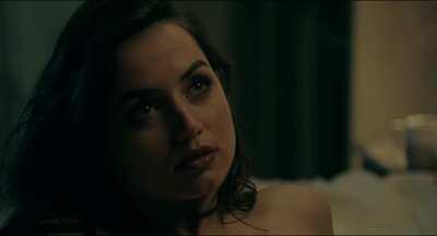 Ana’s New Scene in Deep Water