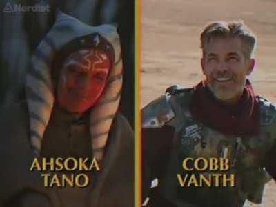 The Mandalorian as 90's sitcom, credits @nerdist