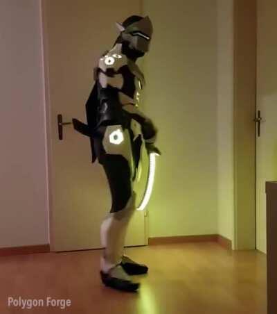 Genji from Overwatch cosplay I made with paper and foam