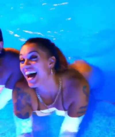 That ass is shining in that water 🍆🍆