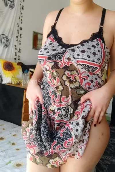 Can you tell I have no bra on?