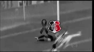 Descanse em paz, Santa Cruz. Obrigado por representar meu estado por 109 anos.