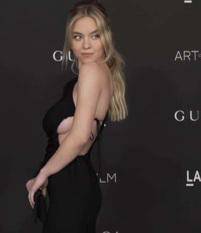 Sydney at 10th Annual LACMA ART+FILM GALA 2021