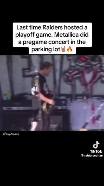 Metallica pregame concert before playoff game(2002)