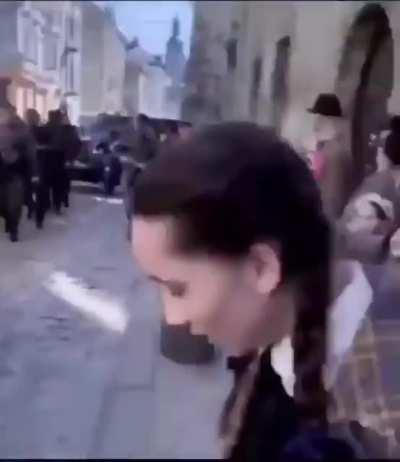 MoaiGreddit - Video #2117