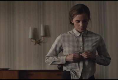 Emma Watson stripping down 🥵