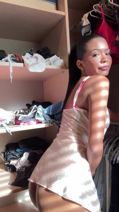 19 and very petite, hope you won't judge