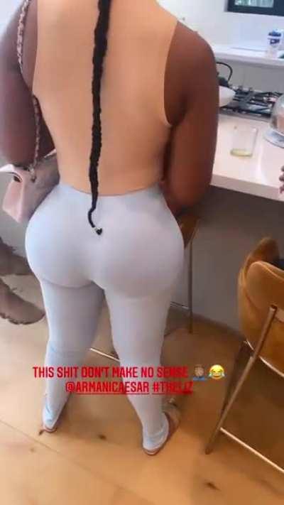 This nigga West be acting wild on the low 😂