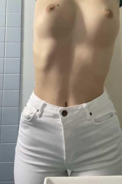 Do you like curvy nurses? Don‘t answer! Let my ass and boobs speak.