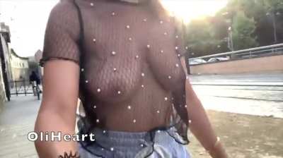 Love to wear slutty tops in public