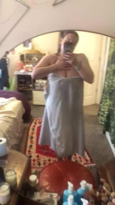 Hellooo boob lvrs 💜