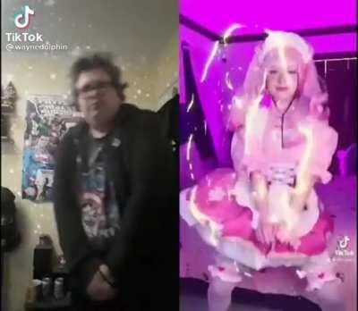 Oooo they’re practically twins