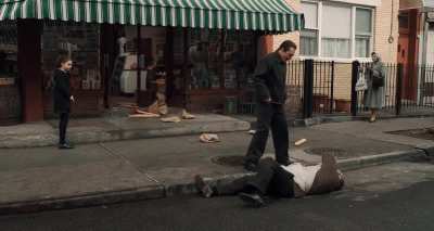 In The Irishman (2019), it's barely noticeable Robert DeNiro was roughly 75 years old during filming because of extensive use of de-aging CGI and his masterclass display of fight acting.